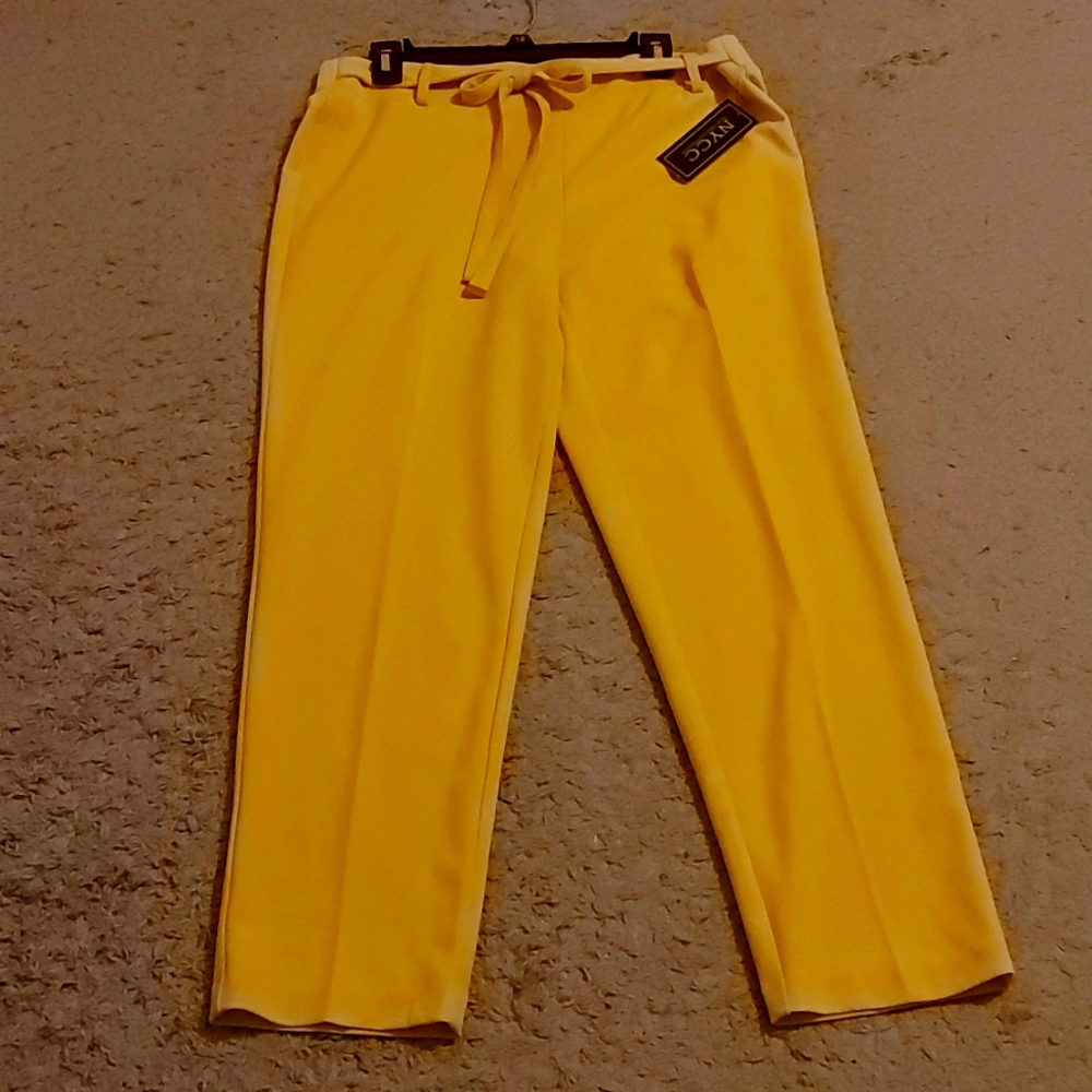 Women's yellow pants size 12